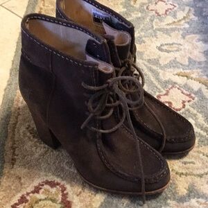 🌸Frye Brown Suede Distressed Parker Moc Short Lace Up Ankle Boots Womens 10